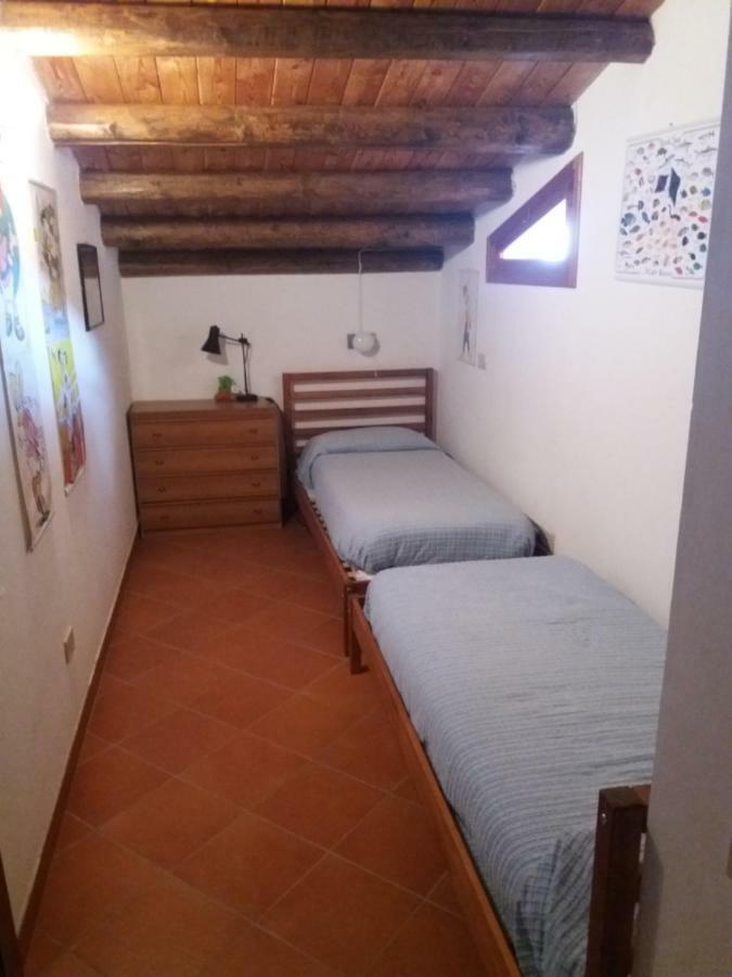 Casa Vacanze La Terrazza Sul Golfo 卡斯泰拉马莱 外观 照片